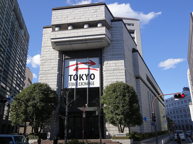 サイバーエージェントと東証マザーズの10年ルール